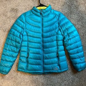 LLBean Women's Ultralight 850 Down Jacket